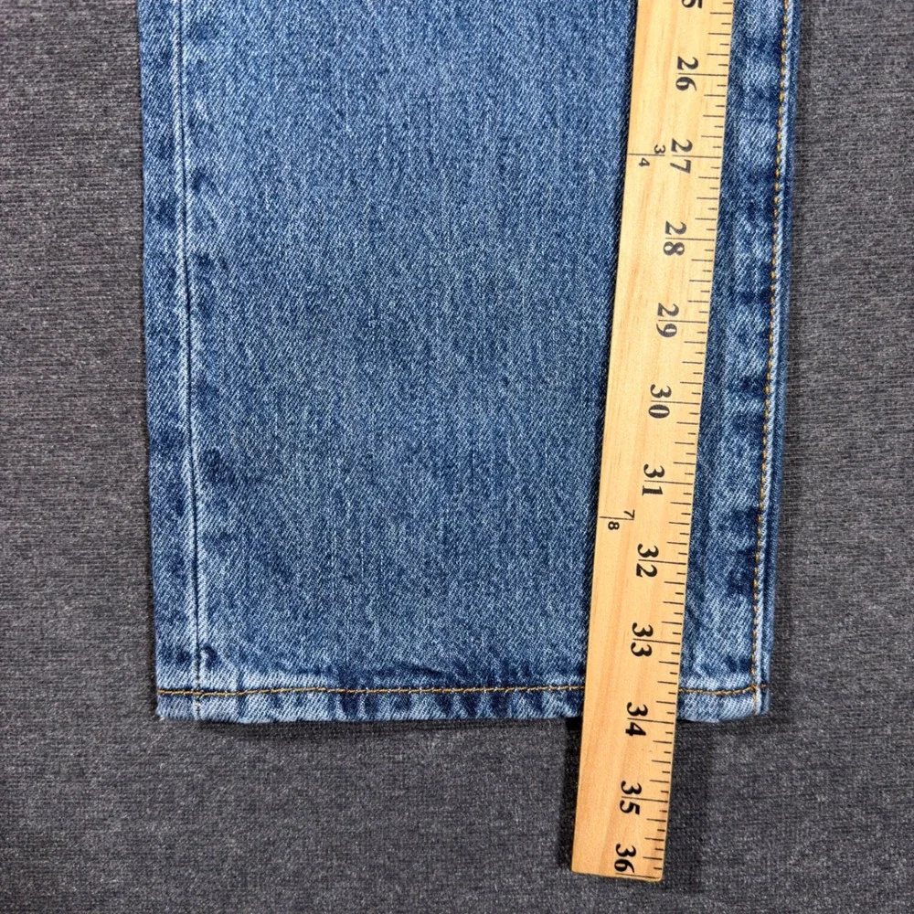 Levis same next